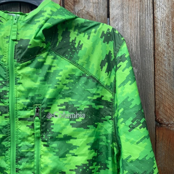 Men's PFG Terminal Deflector™ Windbreaker - Picture 2 of 4